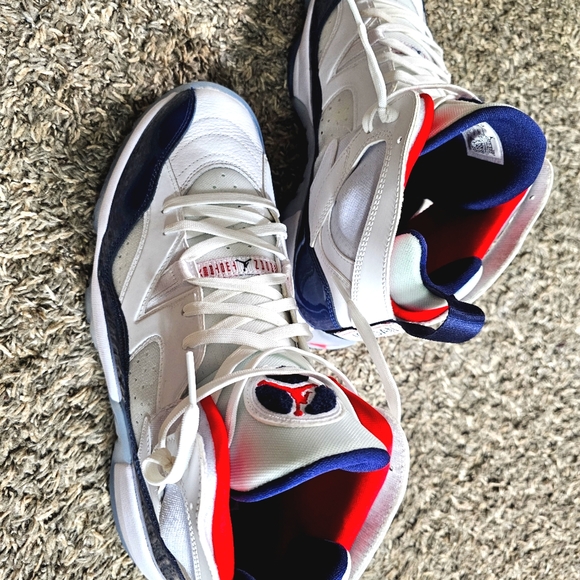 Jump man two Trey/White/Black - Picture 2 of 7